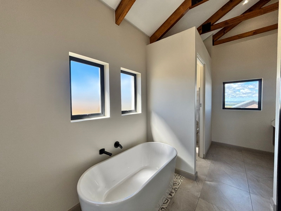 To Let 3 Bedroom Property for Rent in Helderzicht Eco Estate North West